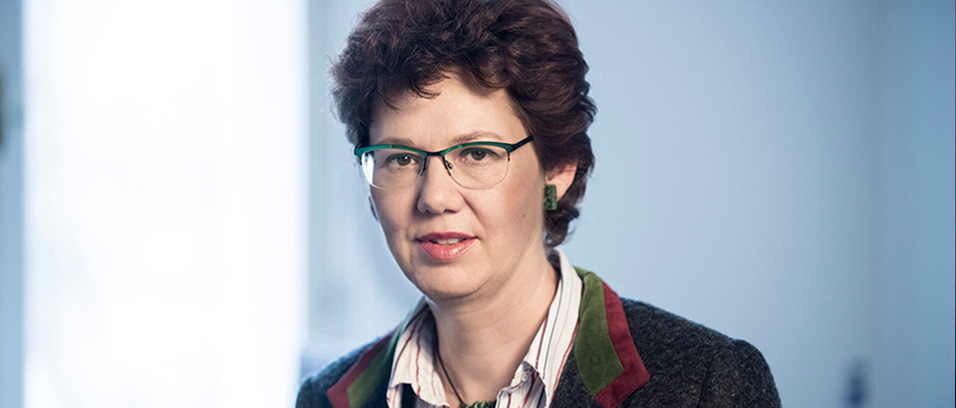 Mag<sup>a</sup> Dr<sup>in</sup> Beate Simonides